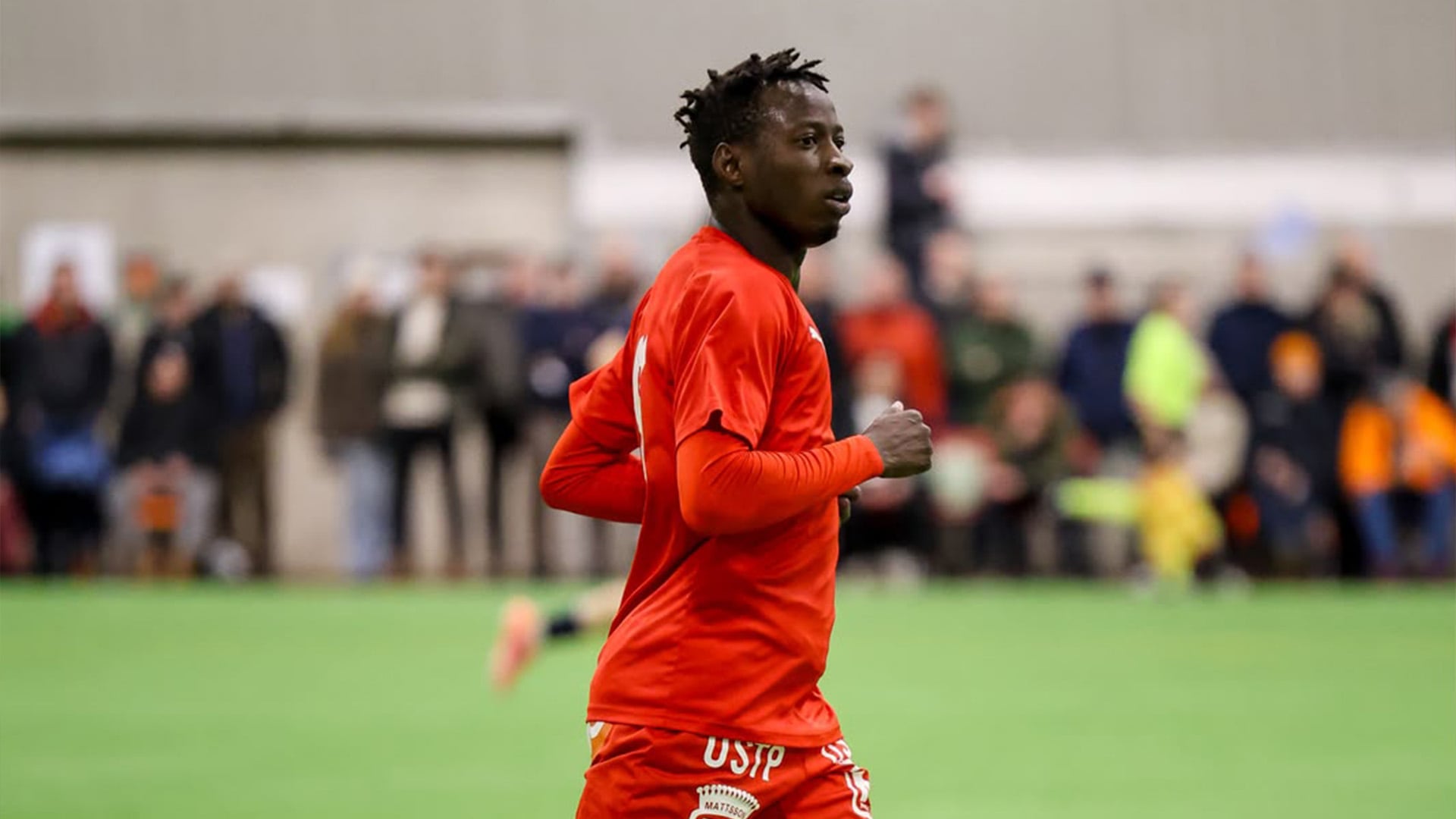 Mendy lämnar Jaro